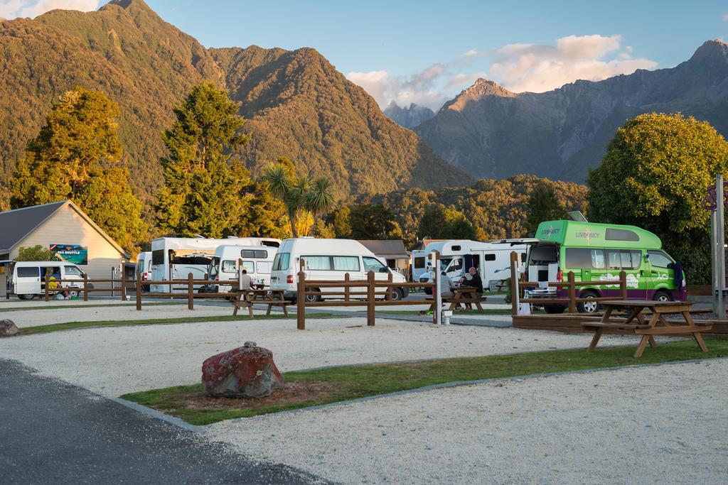 Fox Glacier Top 10 Holiday Park & Motels Exterior photo